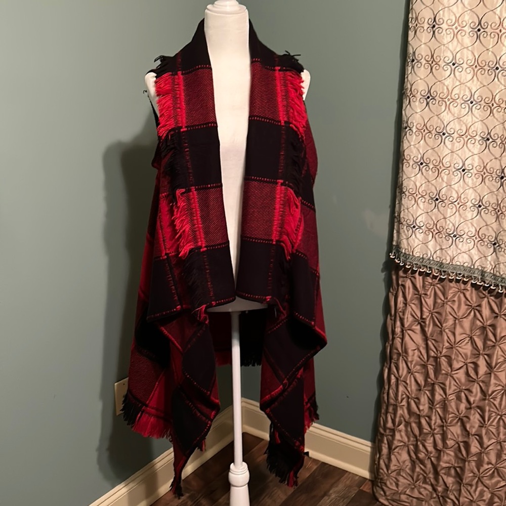 Red & Black Duster
